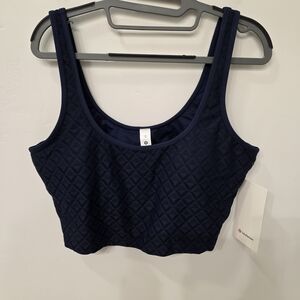Lululemon Textured Mesh Tennis Tank Size XL